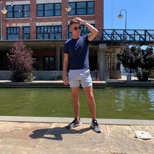 Meet your Posher, James